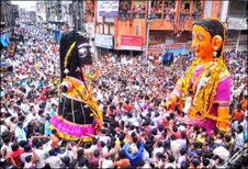 இருமார்பத்.jpg