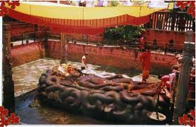 Imagesபூடா நீல்கண்ட்.jpg