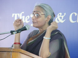 Aruna roy.jpg