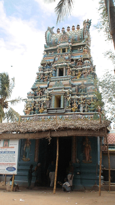 Saraswati - koopuram.jpg